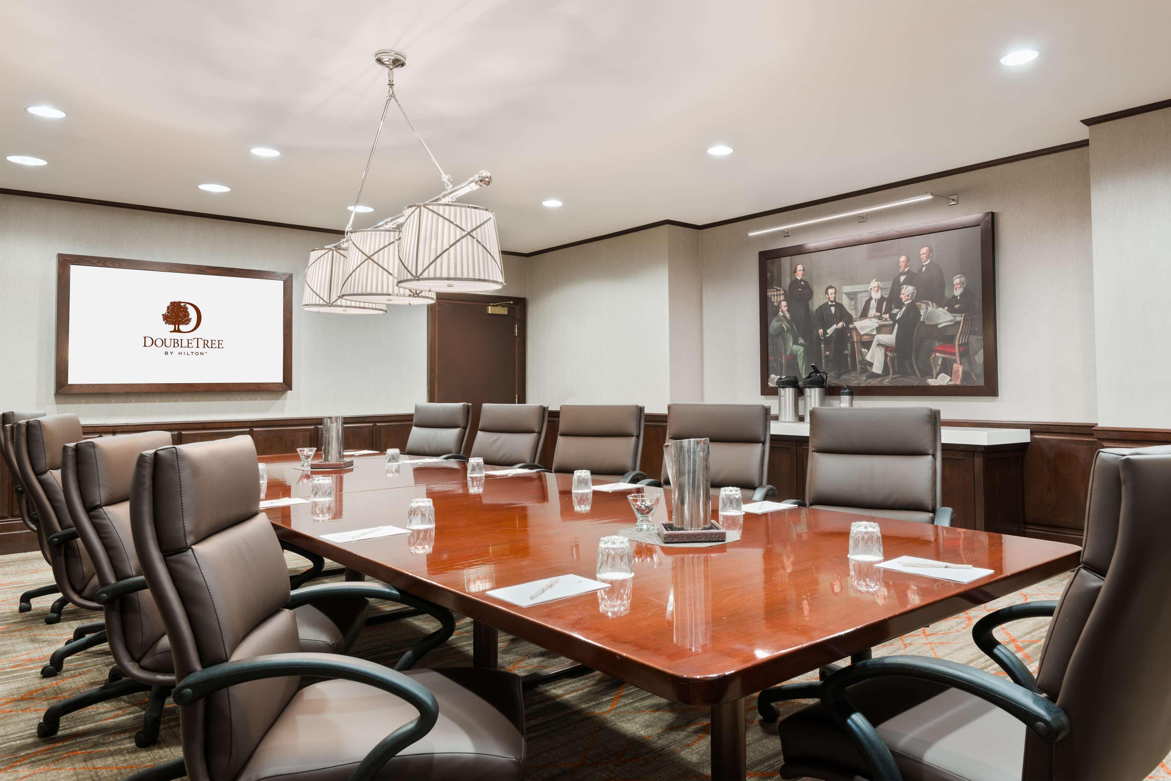 President Abraham Lincoln - A Doubletree By Hilton Hotel Springfield Exterior foto